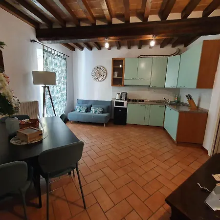 Apartment Mentana 14 Parma