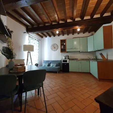 Mentana 14 Apartment